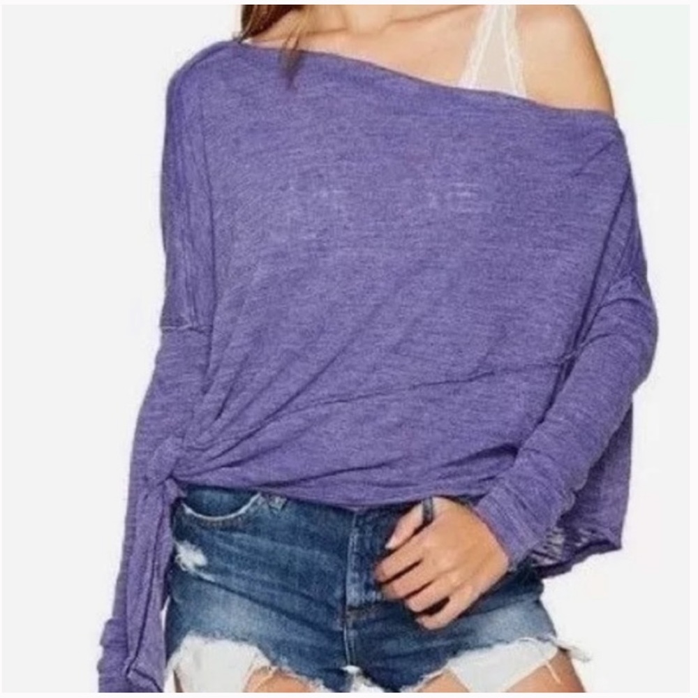 Free People off shoulder love lane top